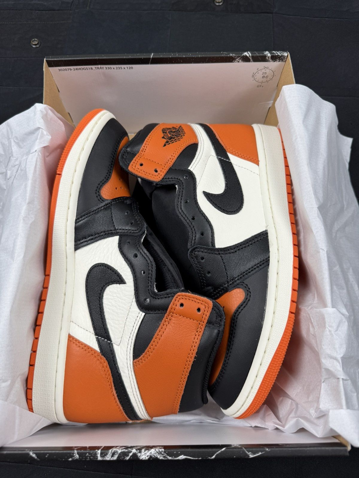 Nike Jordan 1 Retro High OG "Shattered Backboard" Size US 9.5 / EU 42-43 - 1 Thumbnail