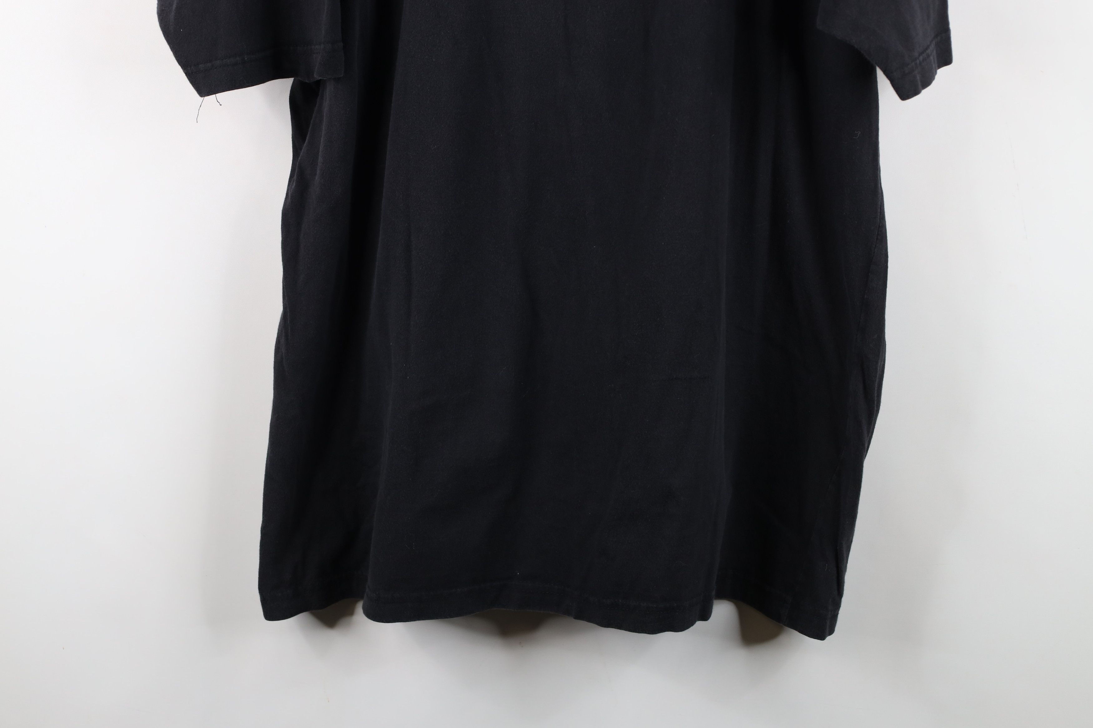 Vintage Vintage Club Comics Graffiti Hip Hop Short Sleeve T-Shirt Size US L / EU 52-54 / 3 - 14 Thumbnail