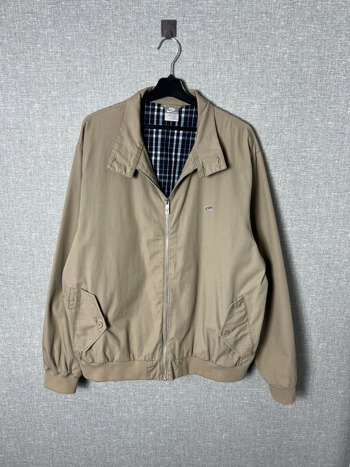 Nike × Vintage Vintage Nike Sportswear Plaid Lined Collared Bomber Jacket Size US L / EU 52-54 / 3 - 1 Thumbnail