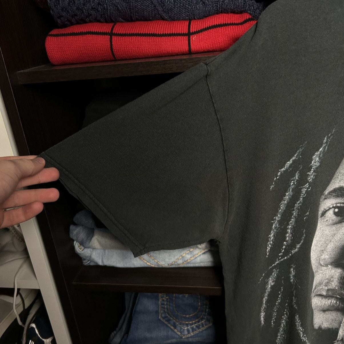 Bob Marley Vintage Bob Marley Zion Tag 1990’s graphic logo band tee Size US L / EU 52-54 / 3 - 5 Thumbnail