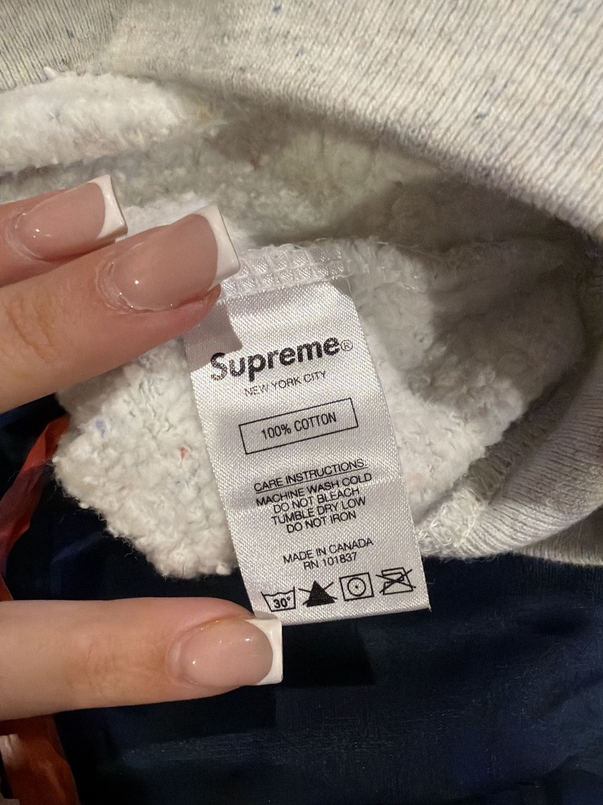 Supreme SUPREME light grey hoodie RARE Size US M / EU 48-50 / 2 - 5 Thumbnail