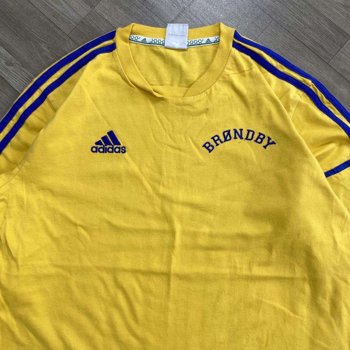 Adidas 1990s Vintage Adidas Brondby Sweden World Cup Reglan Tee Size US M / EU 48-50 / 2 - 4 Thumbnail