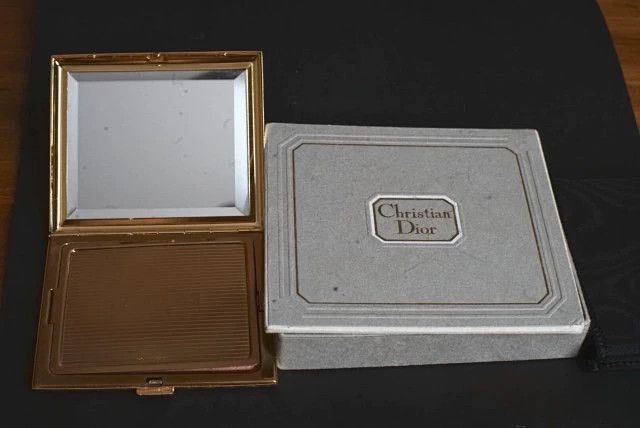 Dior Dior Vintage Copper Swiss Compact - New Unused Size ONE SIZE - 3 Thumbnail