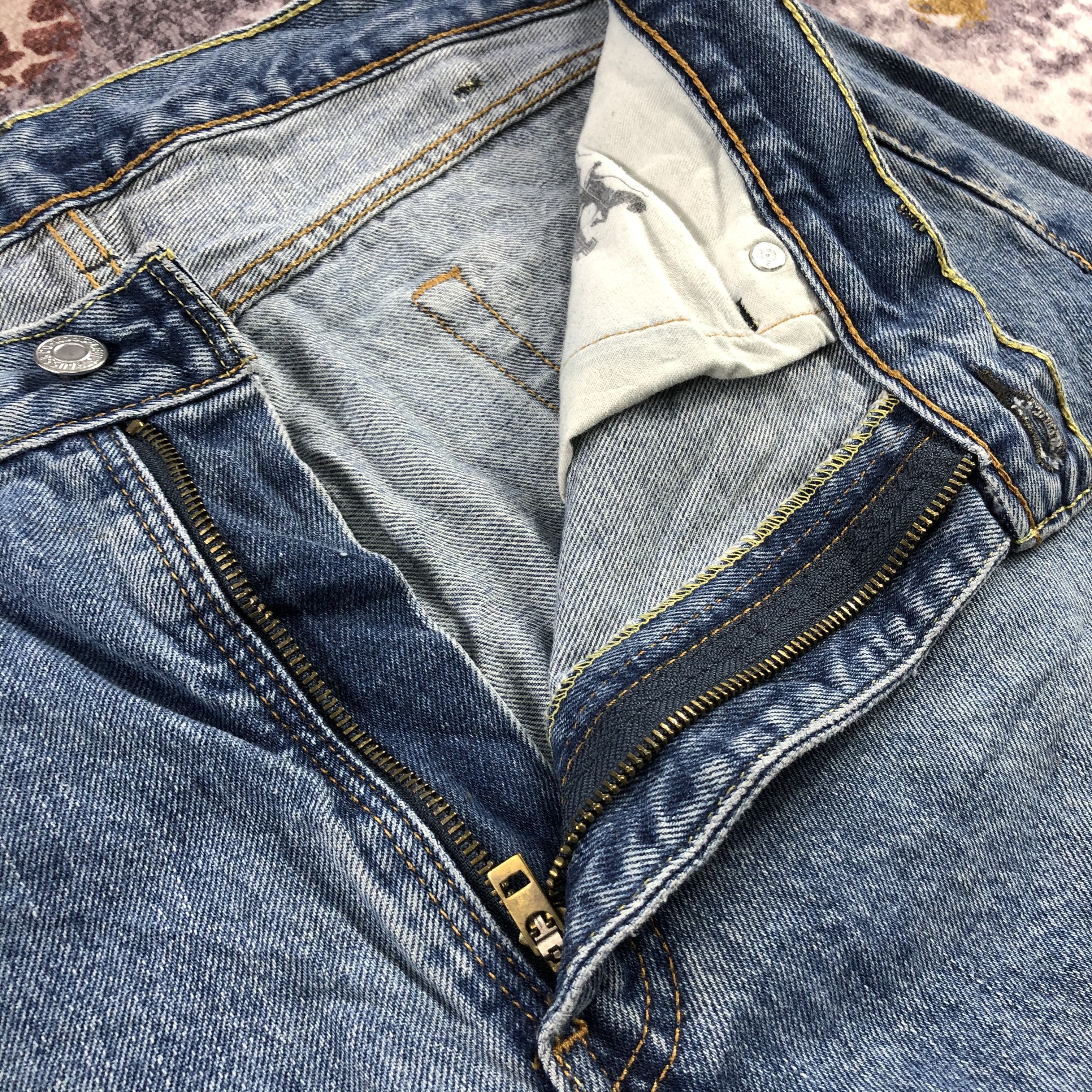 Levi's × Vintage Vintage Blue Wash Levis 505 Jeans-JM2873 Size US 39 - 11 Thumbnail