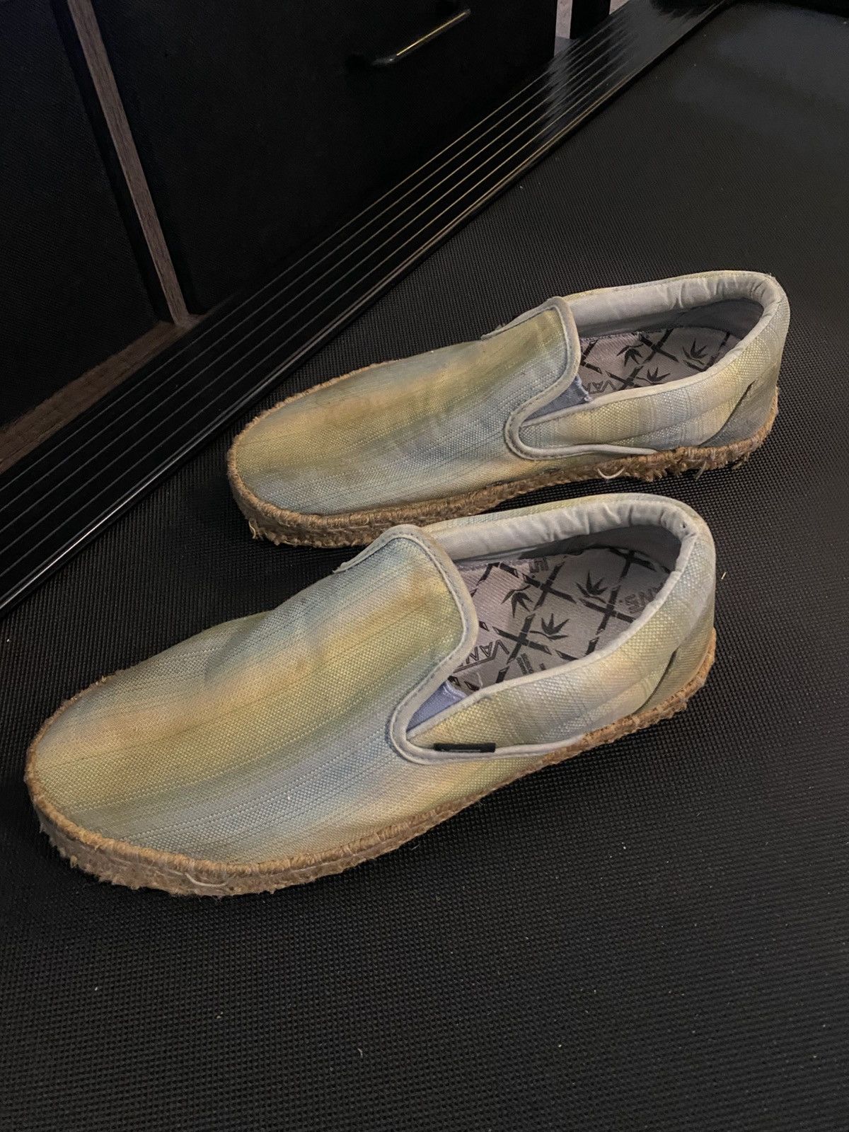 Vans Vans Slip on Bamboo Lining Size9 Size US 9 / EU 42 - 3 Thumbnail