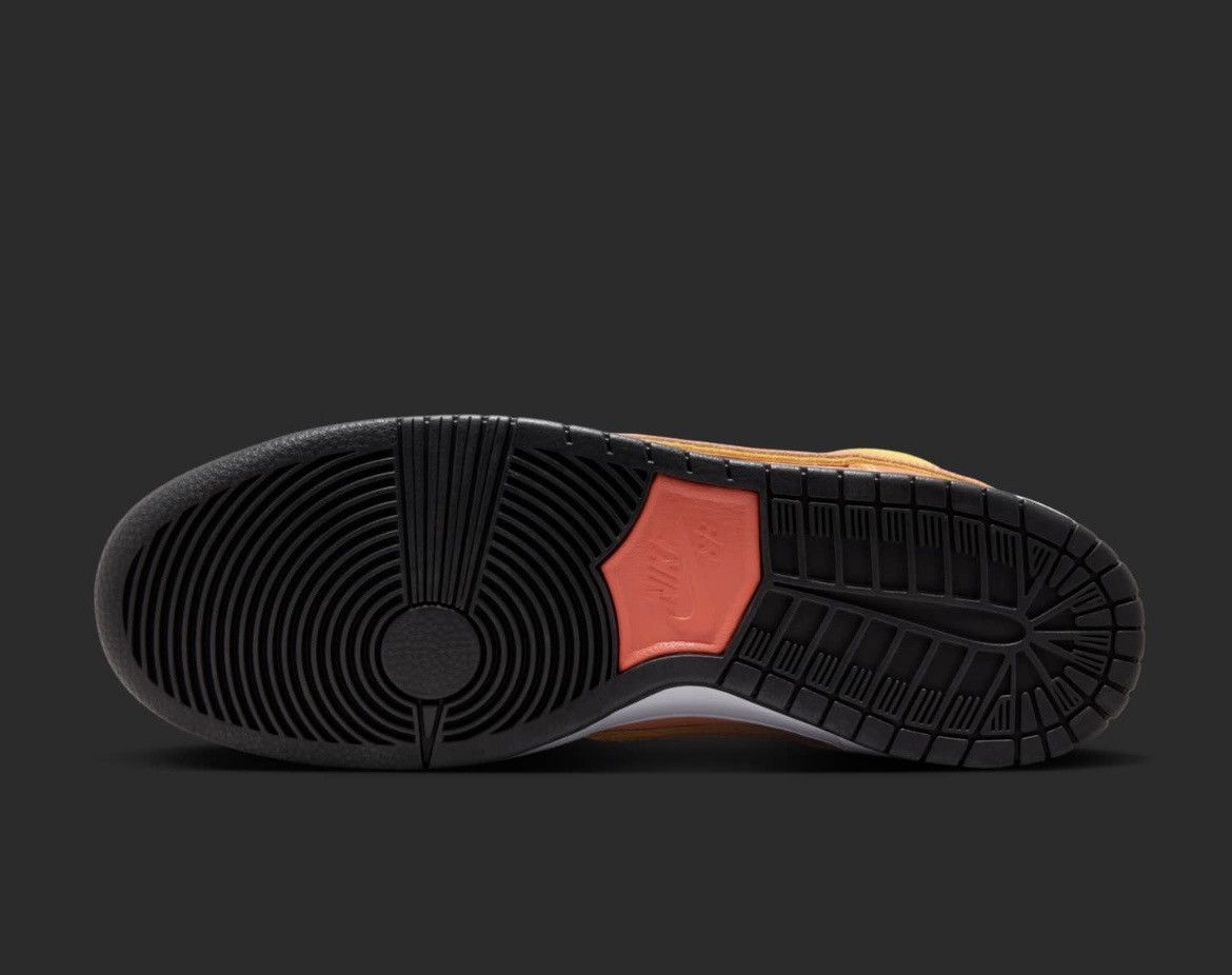 Nike Nike SB Dunk Candy Corn Size US 10 / EU 43 - 8 Thumbnail
