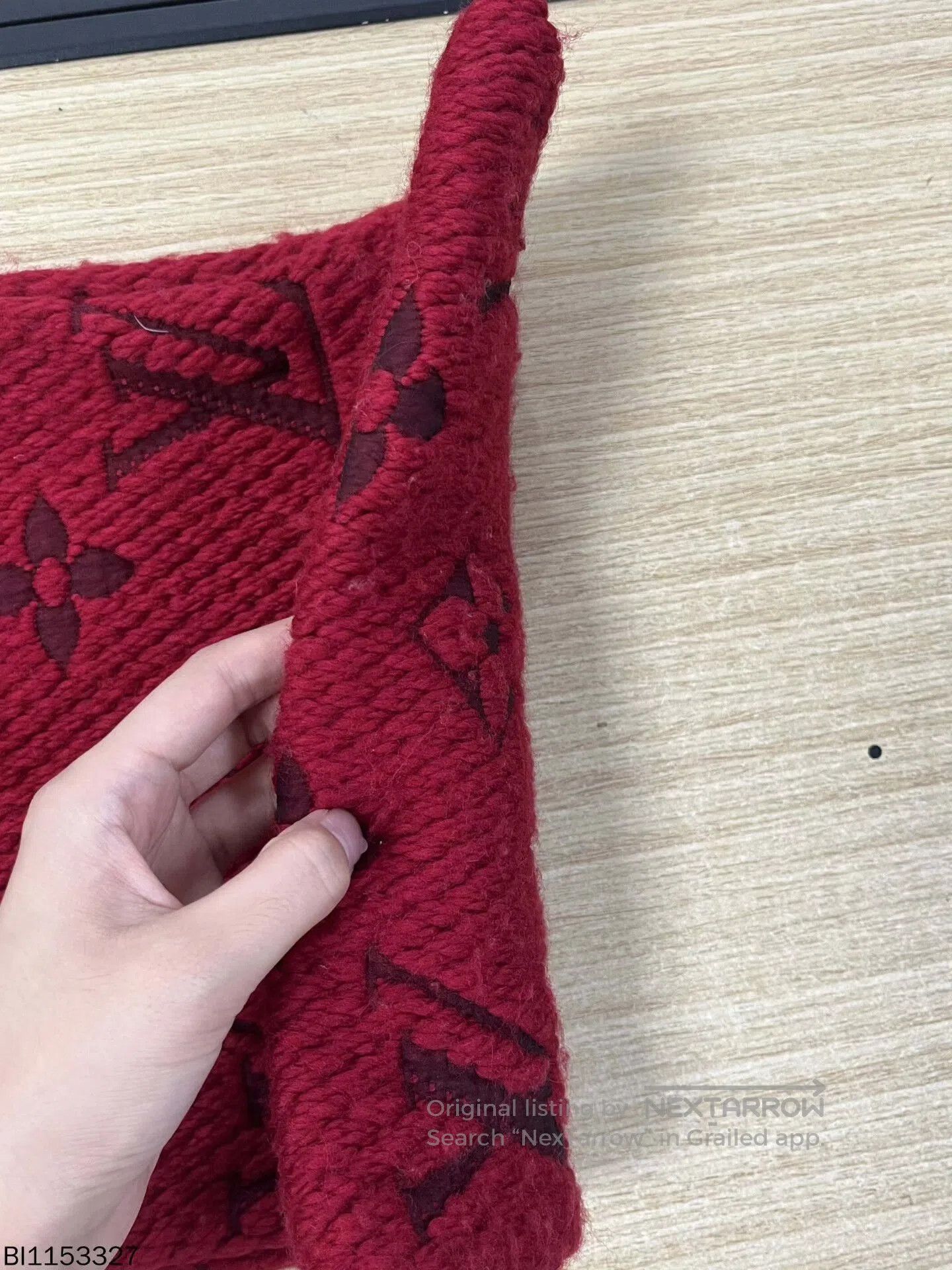 Louis Vuitton louis vuitton logomania wool scarf 160x31. Size ONE SIZE - 5 Thumbnail