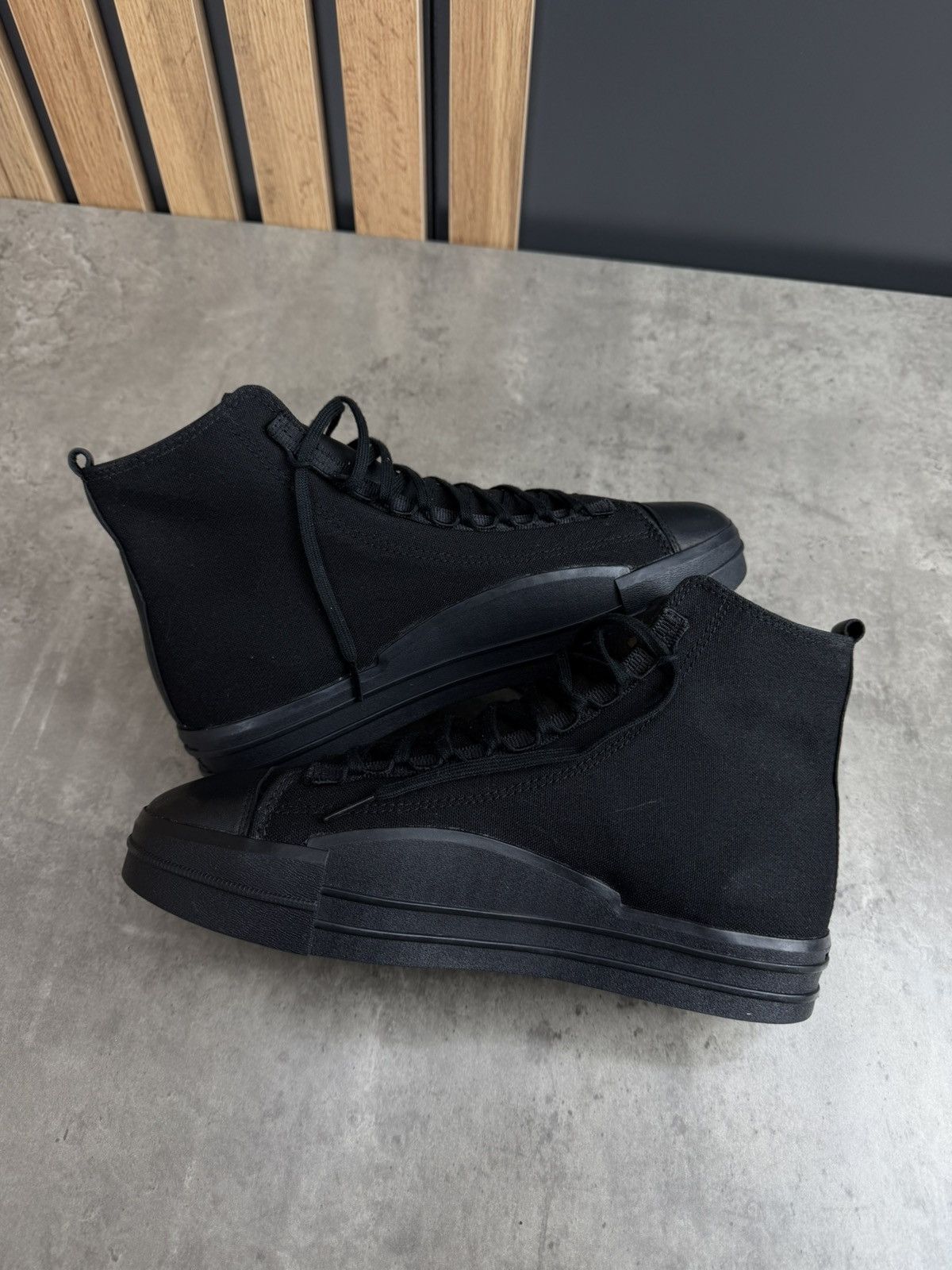 Adidas Adidas Y-3 Yuben Mid Triple Black Sneakers Size US 7.5 Size US 7.5 / EU 40-41 - 5 Thumbnail