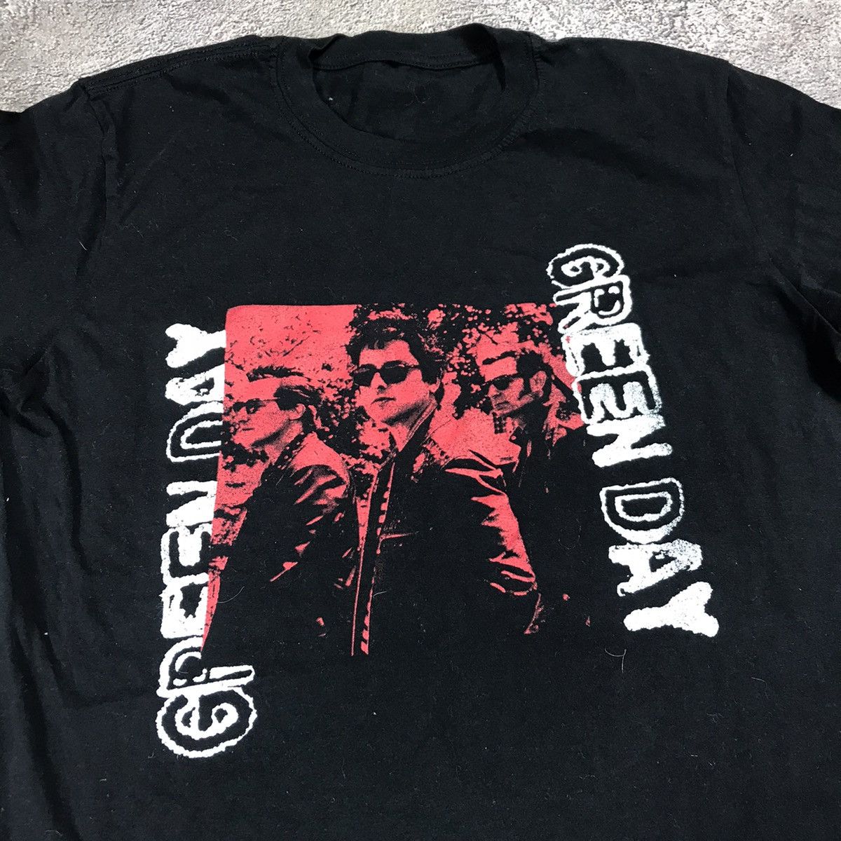 Band Tees VINTAGE Y2K BAND TEE GREEN DAY TEE ROCK STREETWEAR Size US M / EU 48-50 / 2 - 2 Thumbnail