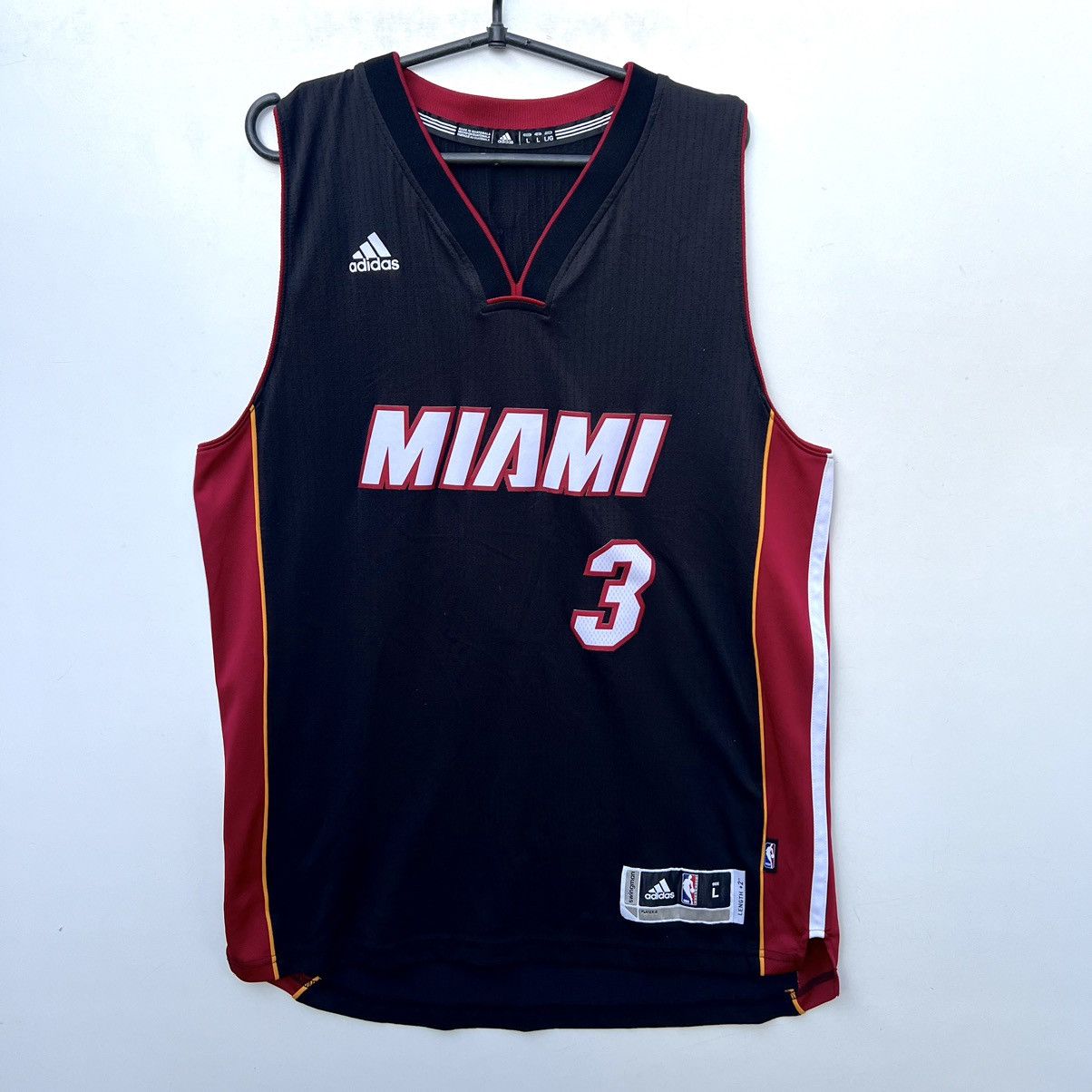 Adidas Dwyane Wade Adidas Miami Heat Basketball Jersey NBA Size US L / EU 52-54 / 3 - 1 Thumbnail