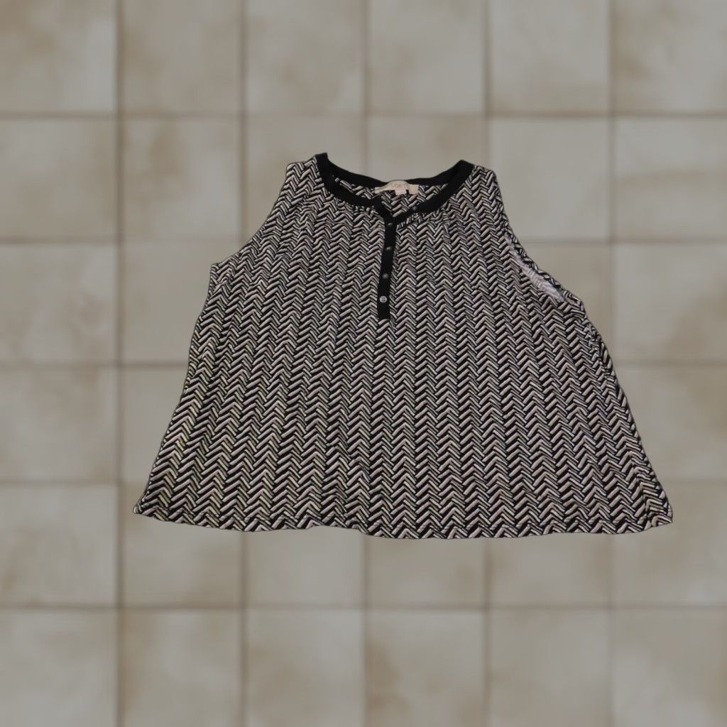 Loft VINTAGE LOFT Blouse Womens Medium Black White Chevron Sleeveless Henley Button Top Tank Size M / US 6-8 / IT 42-44 - 1 Thumbnail