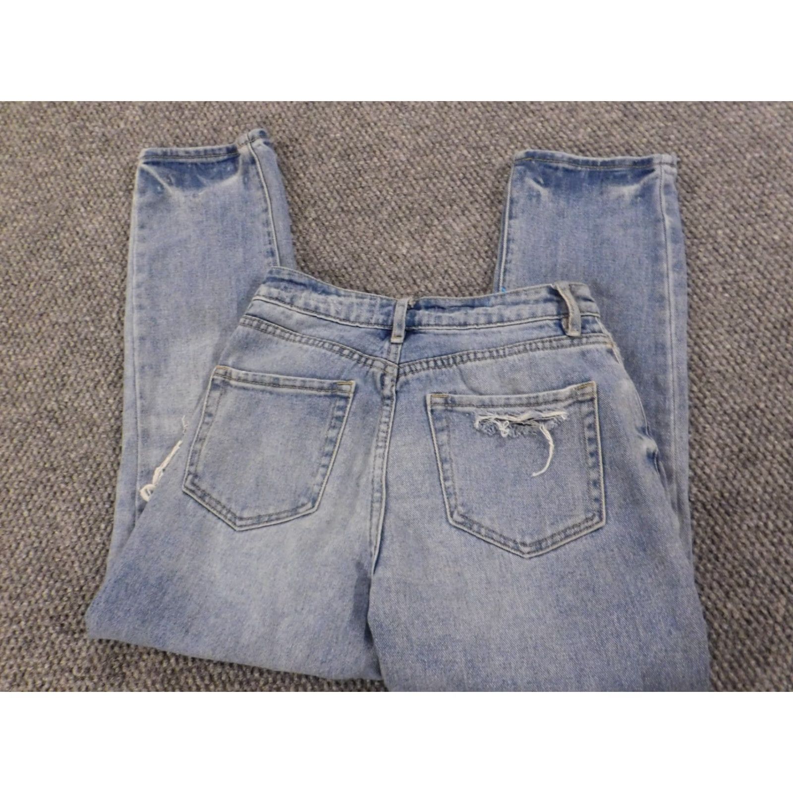 Pacsun Pacsun Jeans Womens 23 blue Mom Distressed Straight Denim Regular Leather? (Note: "Leather" not in original; cannot add.) Size 40" / US 18 - 7 Thumbnail