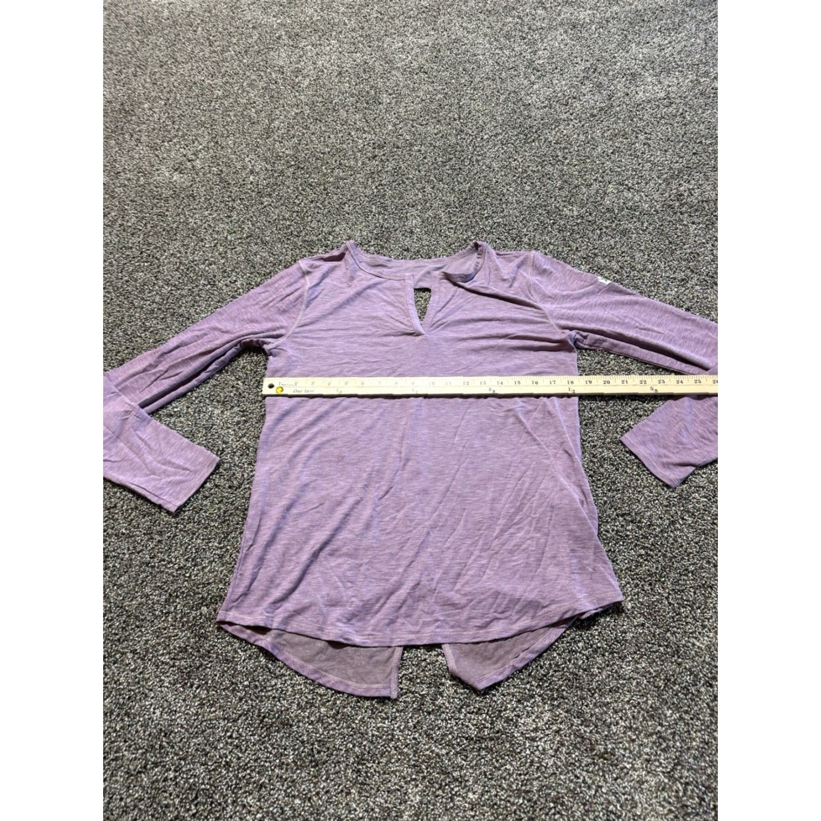 Under Armour Under Armour Celliant Women Tank Shirt Size S Purple Lightweight Running Size S / US 4 / IT 40 - 5 Thumbnail