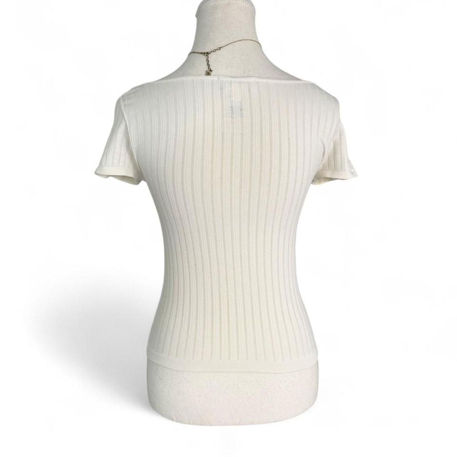 Bebe Bebe White ribbed short sleeve top size small Size S / US 4 / IT 40 - 2 Thumbnail