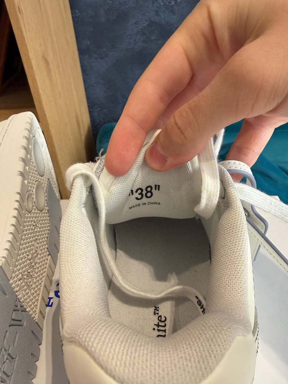 Off-White Off-White Out Of Office Size US 8 / IT 38 - 10 Thumbnail