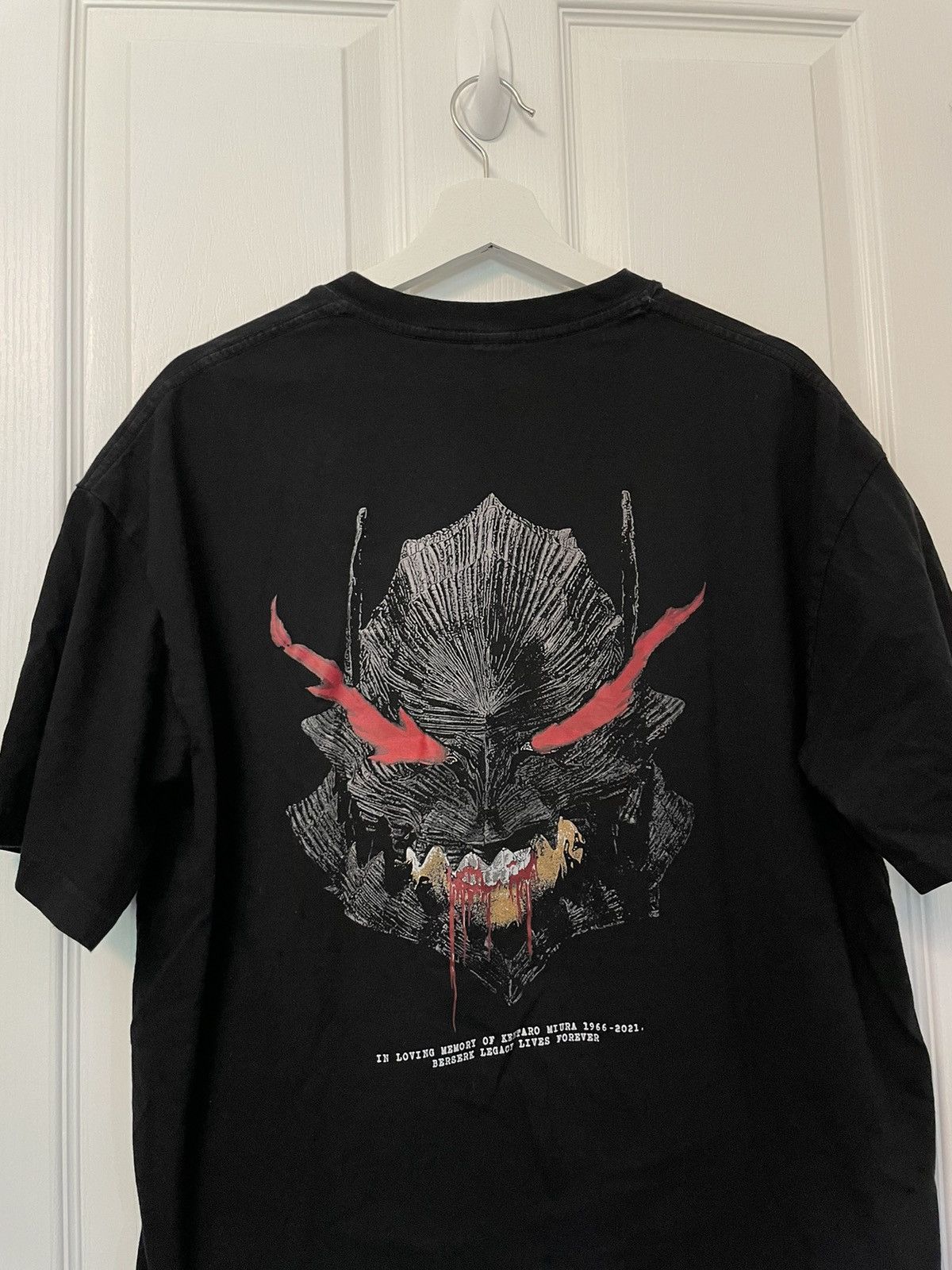 Japanese Brand Y2K Berserk Guts Oversized Tee Size US L / EU 52-54 / 3 - 3 Thumbnail