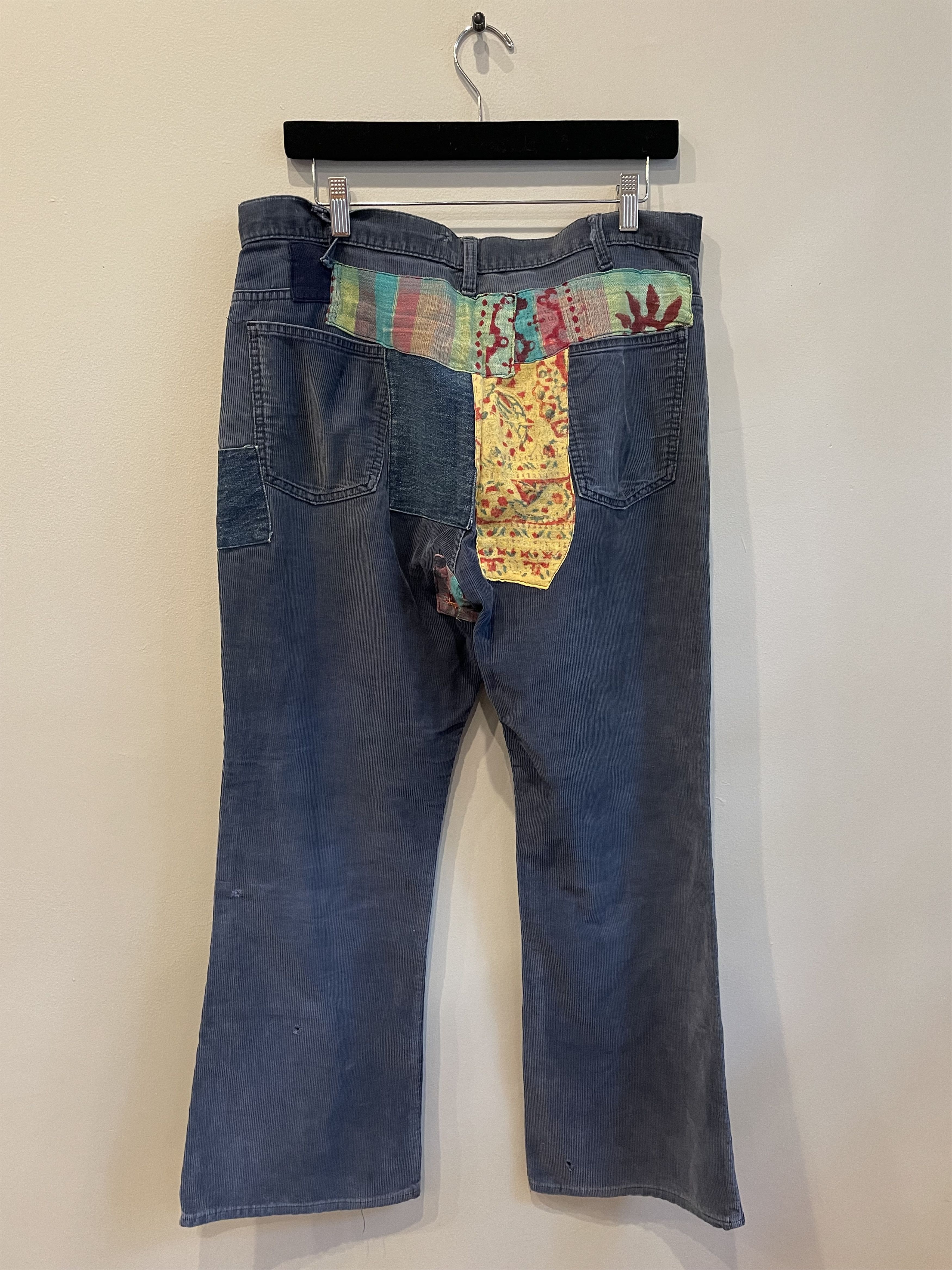 Levi's 70s Corduroy Flared Pants Size US 33 - 3 Thumbnail