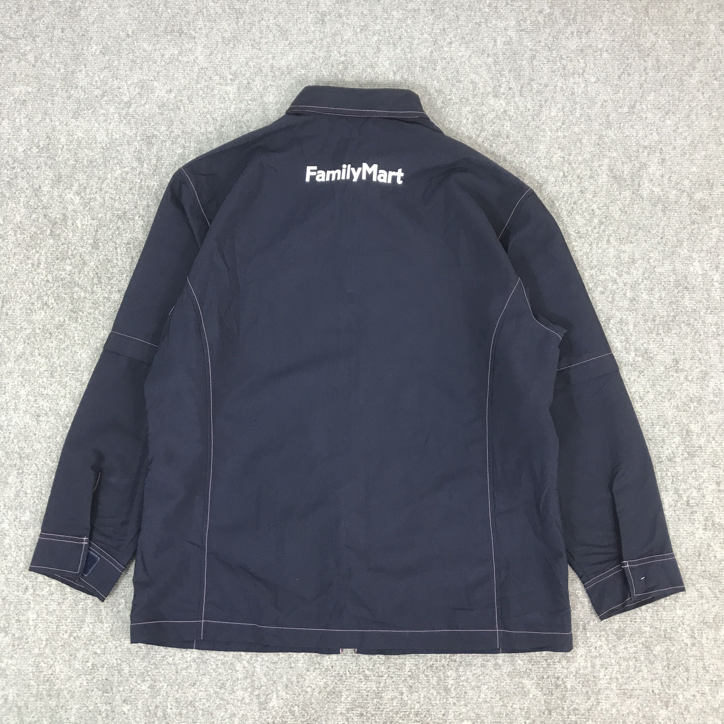 Japanese Brand FAMILY MART JAPAN UNIFORM JACKET K66B14 Size US L / EU 52-54 / 3 - 3 Thumbnail