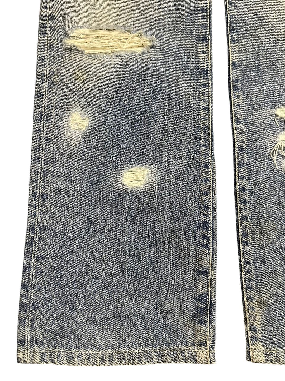 Edwin Vintage Edwin 503 Blue Faded Wash Distressed Loose Jeans Size US 33 - 7 Thumbnail