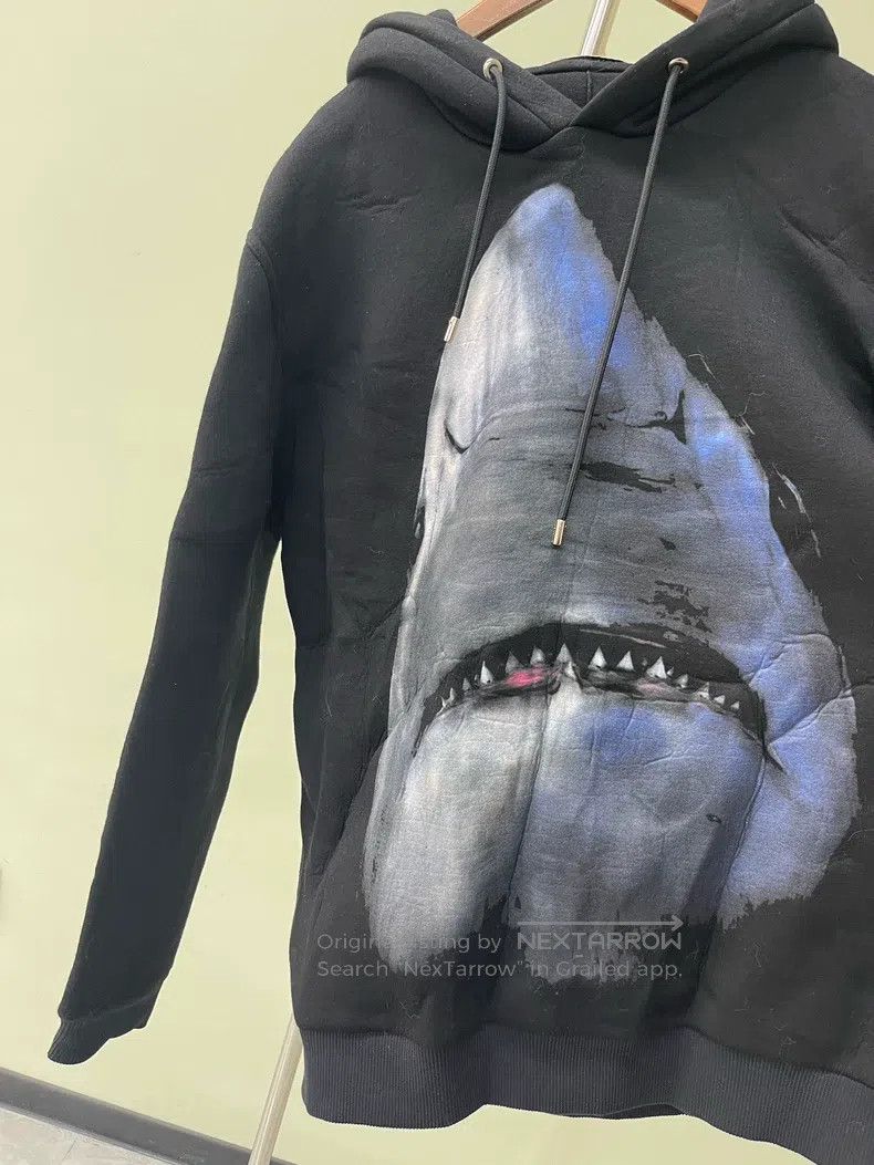 Givenchy Givenchy Shark Hooded Sweatshirt Size US M / EU 48-50 / 2 - 2 Thumbnail