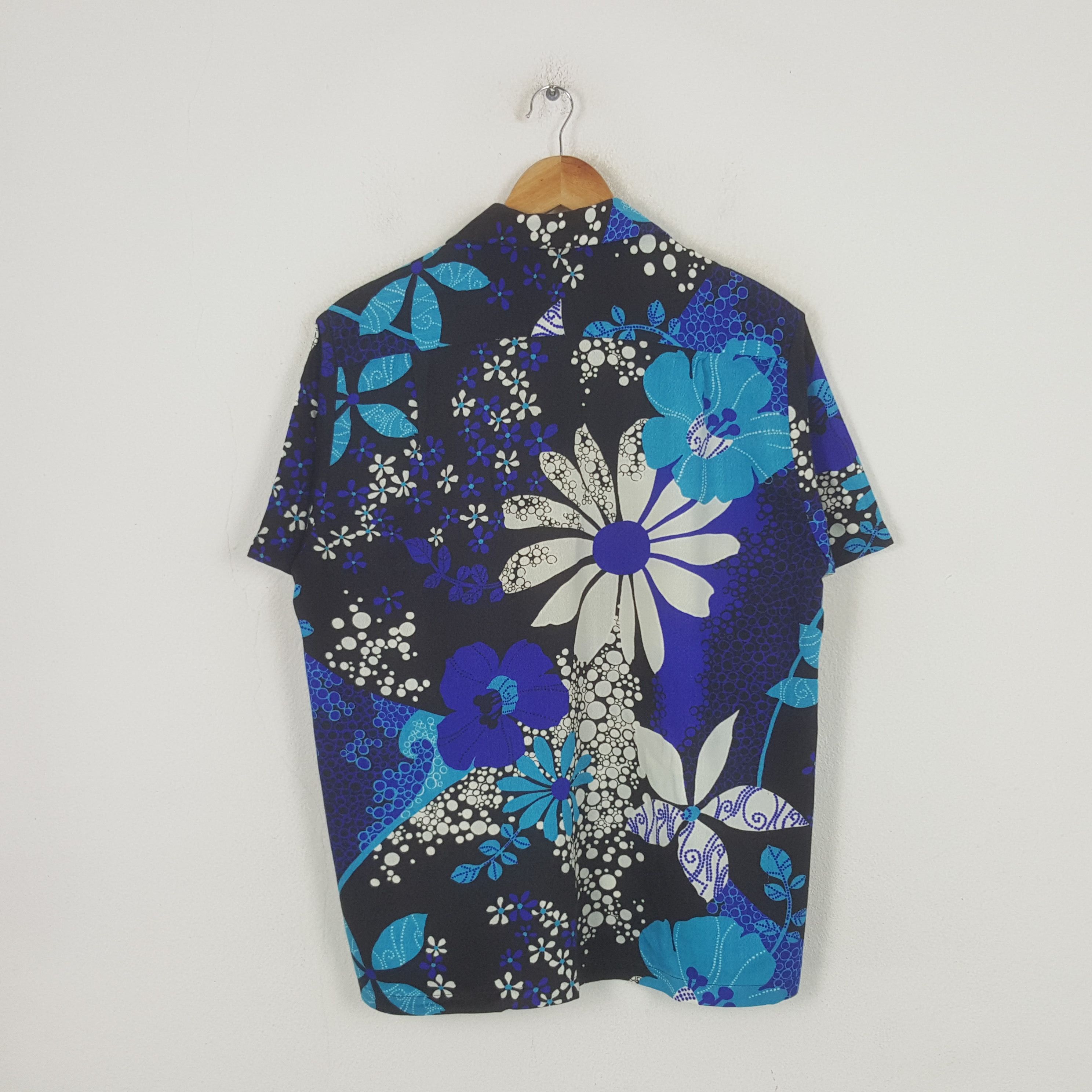 Vintage Vintage Hawaii Flower Surf Style Shirt Button Up RR28 Size US L / EU 52-54 / 3 - 3 Thumbnail