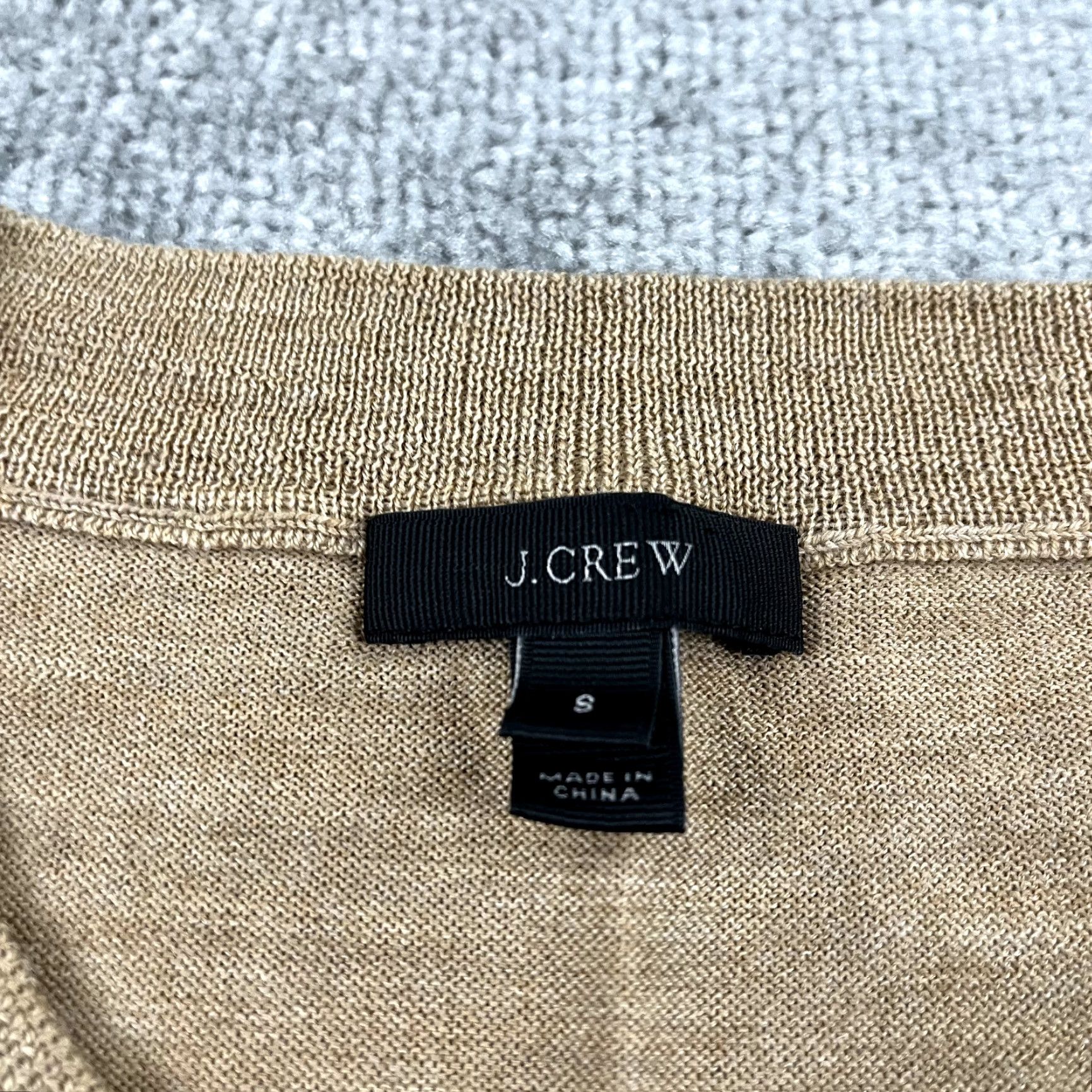 J.Crew J.CREW Lightweight Knit Sweater Women Small Brown Merino Wool Crew Neck Regular Fit Size S / US 4 / IT 40 - 2 Thumbnail