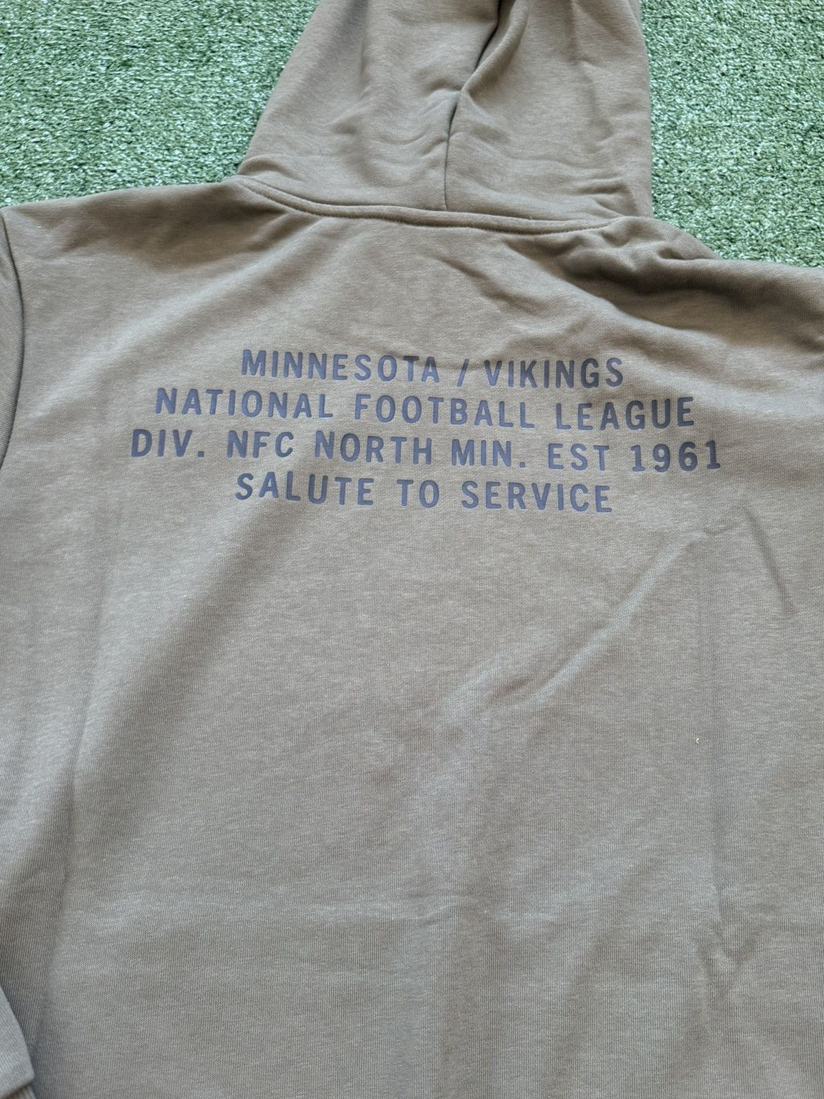 Nike Nike Minnesota Vikings 2025 Salute to Service Hoodie Size US XXL / EU 58 / 5 - 6 Thumbnail