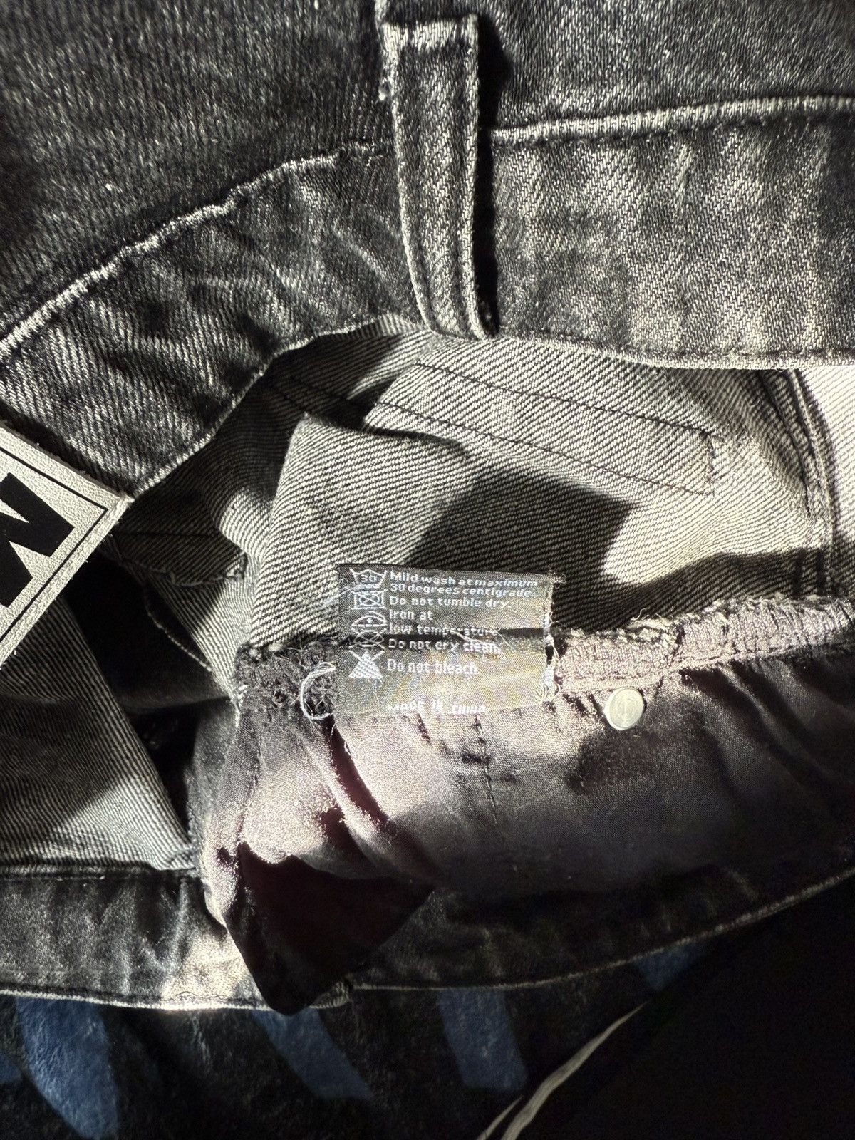 Who Decides War Who Decides War black washed jeans Size US 34 / EU 50 - 8 Thumbnail