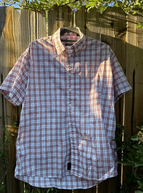 Burberry Burberry Men's White and Red Shirt Size US XL / EU 56 / 4 - 1 Thumbnail