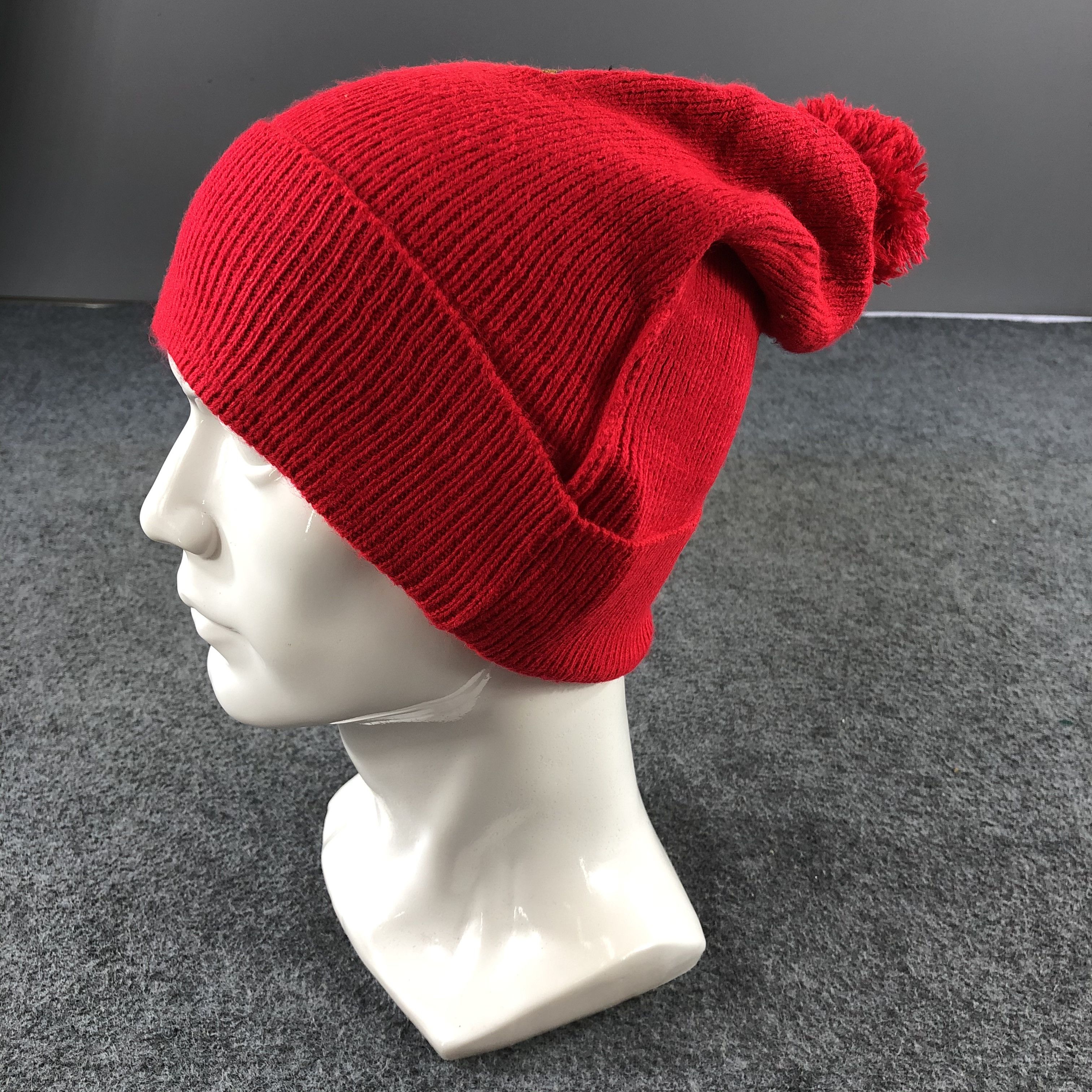 Disney Winnie the Pooh Red Bobble Beanie Snowcap Snow Hat B482 Size ONE SIZE - 2 Thumbnail