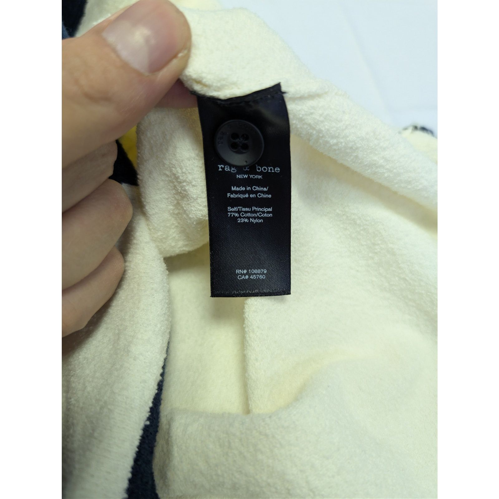 Rag & Bone o1rshd1 CC20 Avery Shirt in Zuma Toweling in Ivory Size US S / EU 44-46 / 1 - 17 Thumbnail