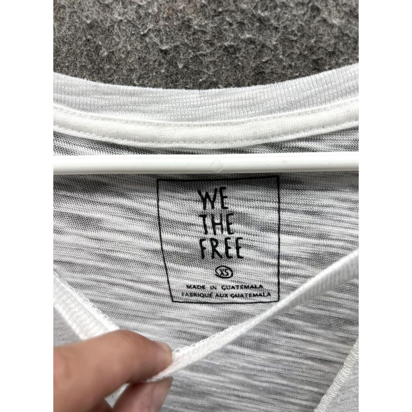 Vintage We The Free Shirt Womens XS White V Neck Strap Short Sleeve Jersey Top Size XS / US 0-2 / IT 36-38 - 2 Thumbnail