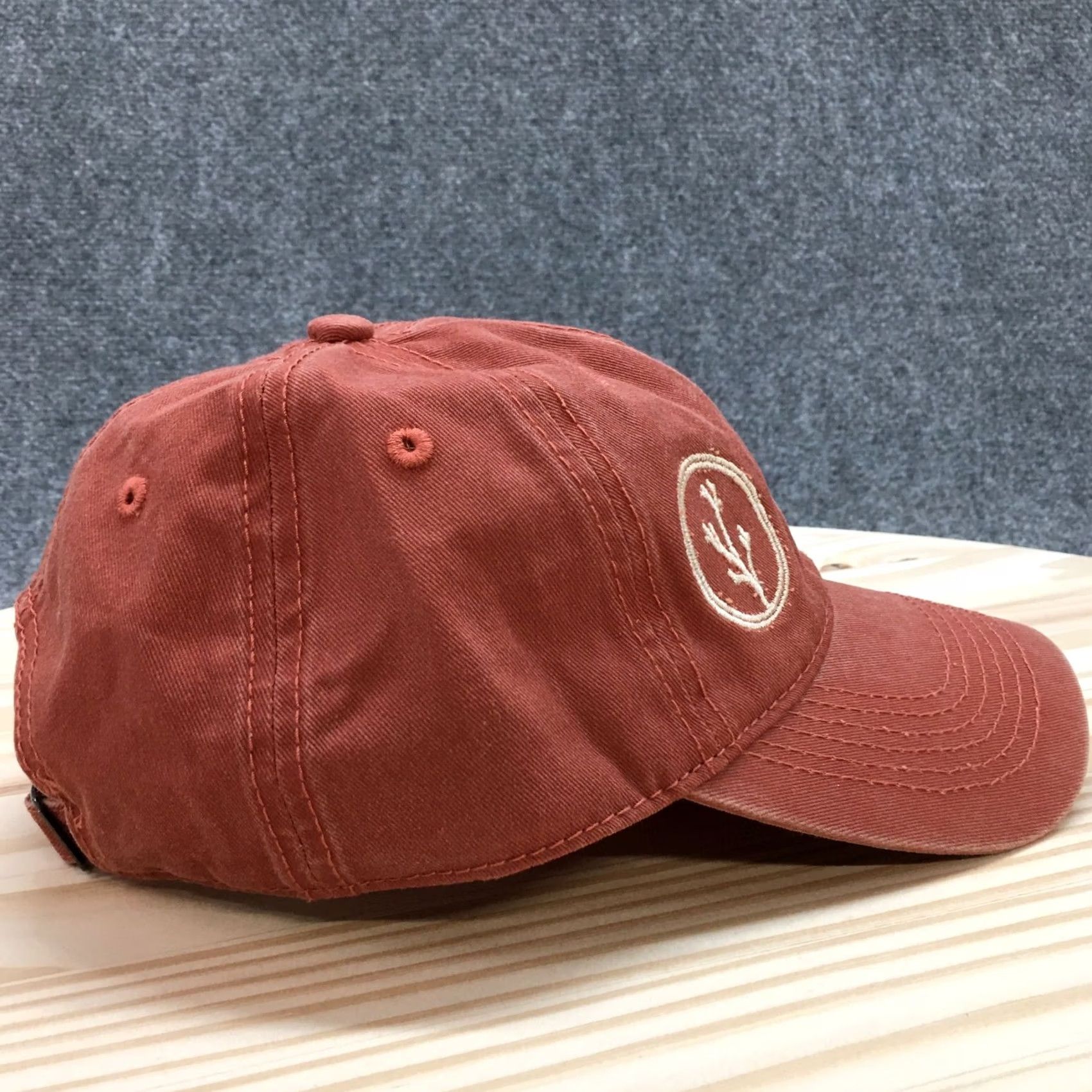 Vintage Wild Tree Wellness Baseball Hat Mens Brown OS Curved Brim Embroidered Logo Size ONE SIZE - 7 Thumbnail