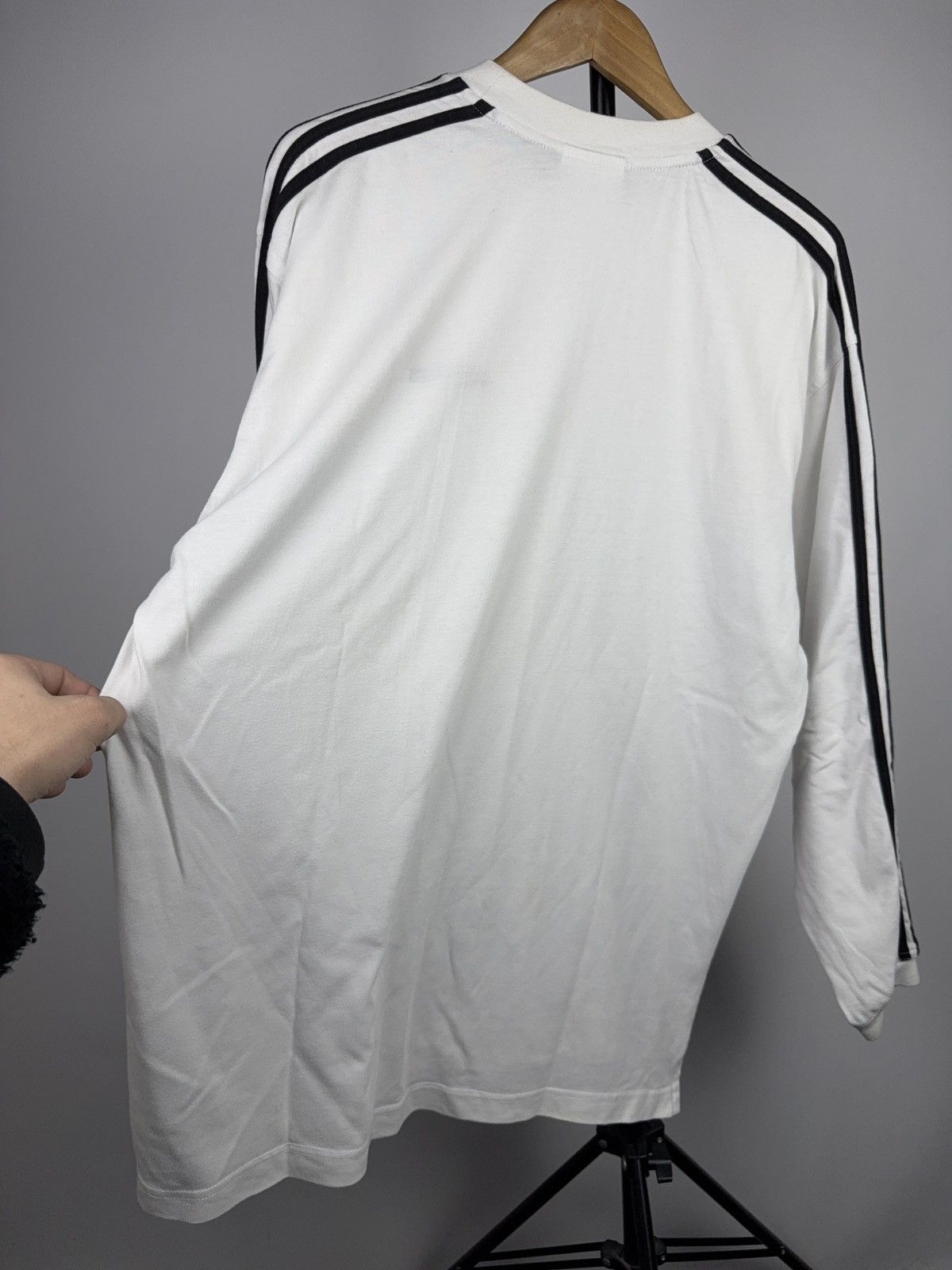Adidas Vintage Retro 90s Adidas Originals 3-Stripes Long Sleeve Tee Size US L / EU 52-54 / 3 - 13 Thumbnail