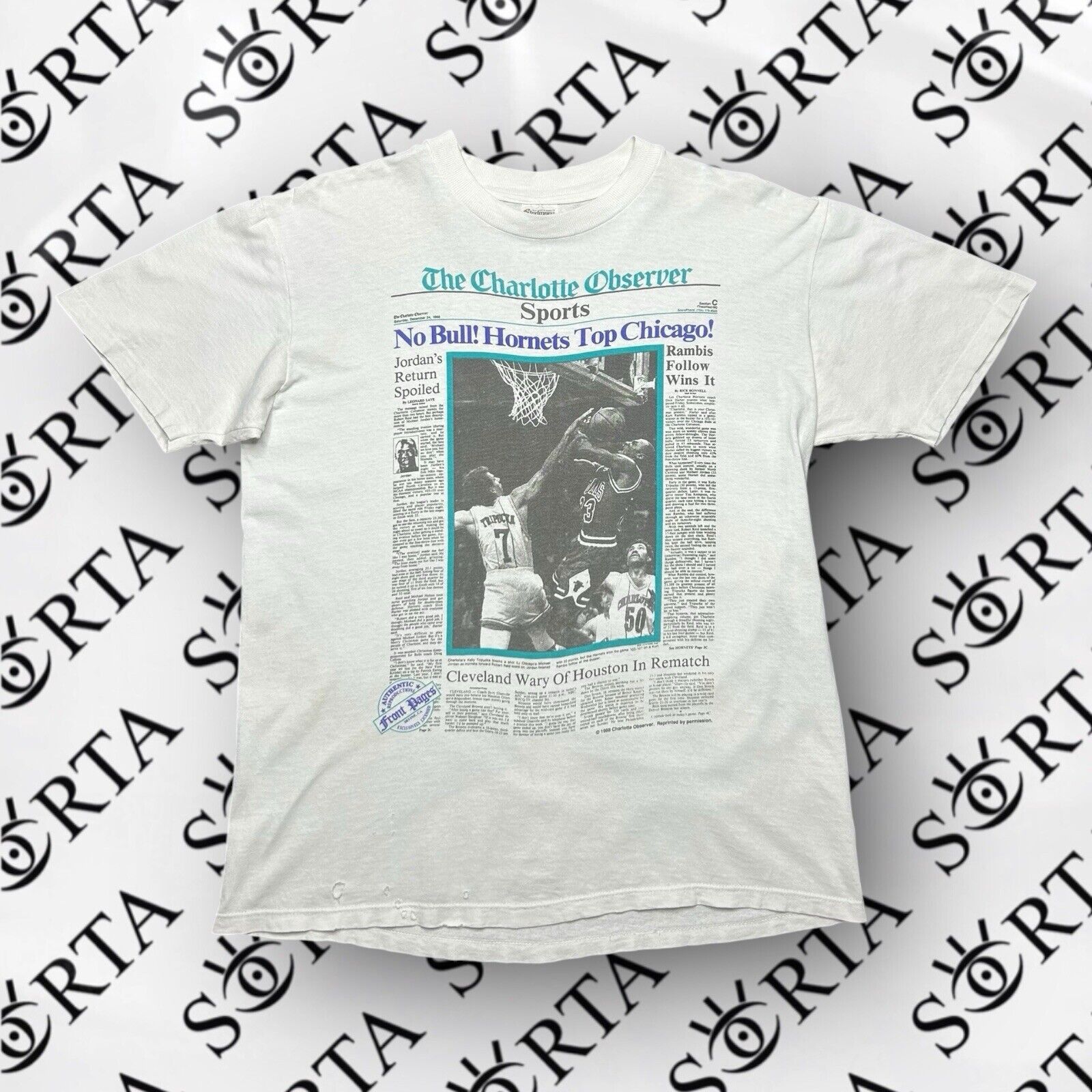 NBA VTG 1988 The Charlotte Observer NBA Hornets Bulls Shirt RARE Size US L / EU 52-54 / 3 - 1 Thumbnail