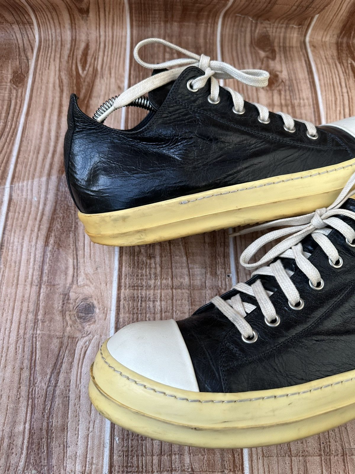 Rick Owens Rick Owens Ramones Mainline Distressed Black Leather Lowtops Size US 8.5 / EU 41-42 - 12 Thumbnail