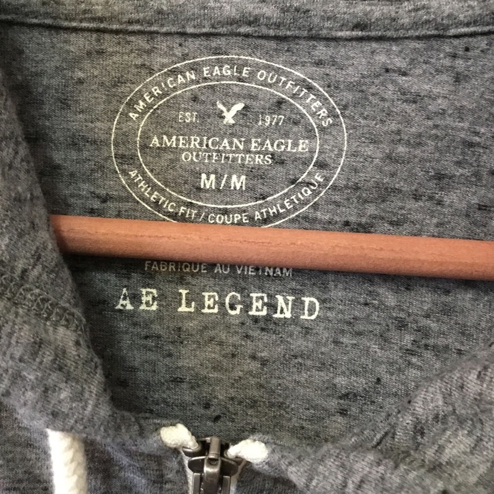 American Eagle Outfitters American Eagle Outfitters Gray Soft Hoodie Size M / US 6-8 / IT 42-44 - 3 Thumbnail