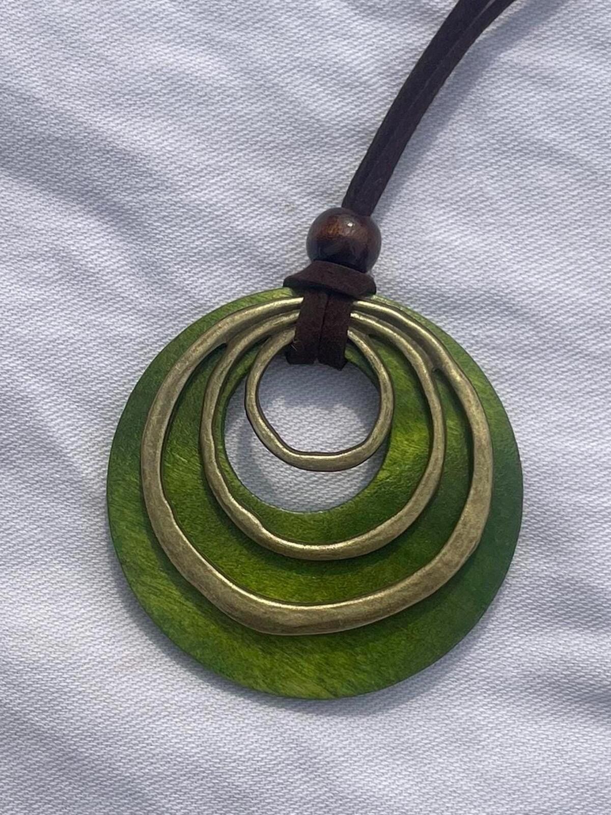 Other Gold green wooden bohemian spiral pendant necklace Size ONE SIZE - 4 Thumbnail