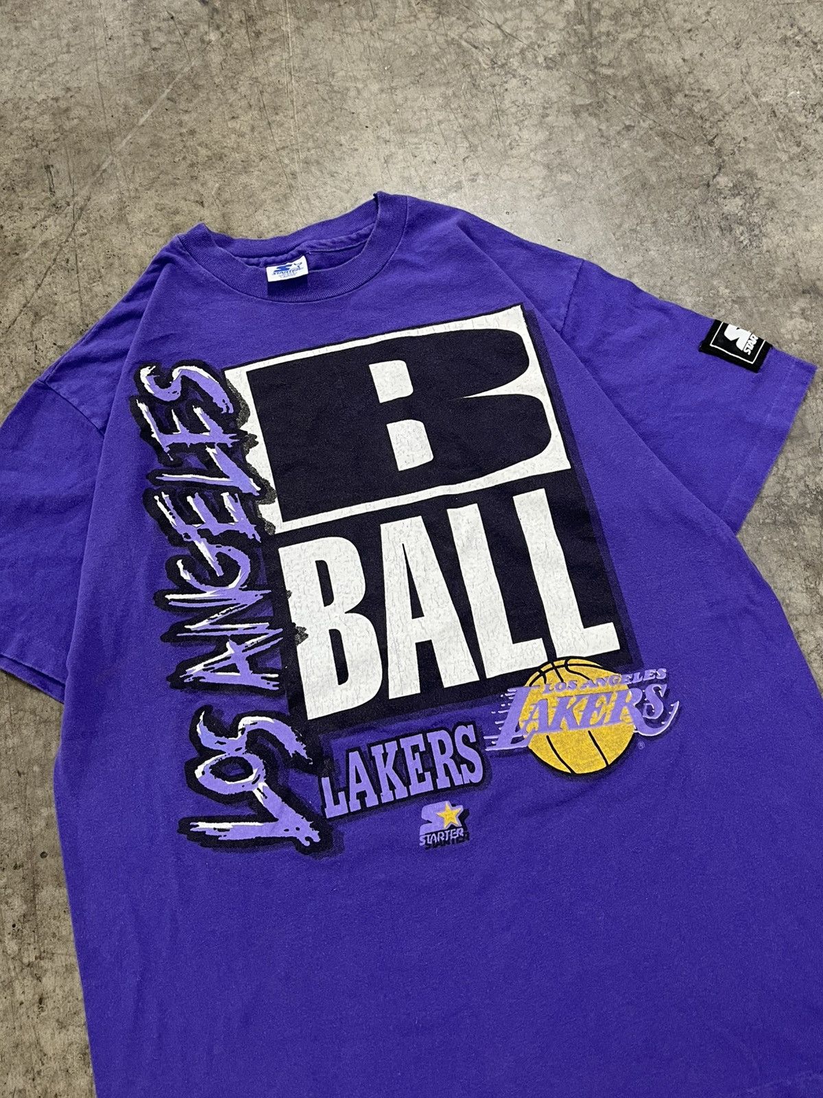 Vintage Vintage LA lakers 90s starter tee shirt rare hype streetwear Size US L / EU 52-54 / 3 - 4 Thumbnail