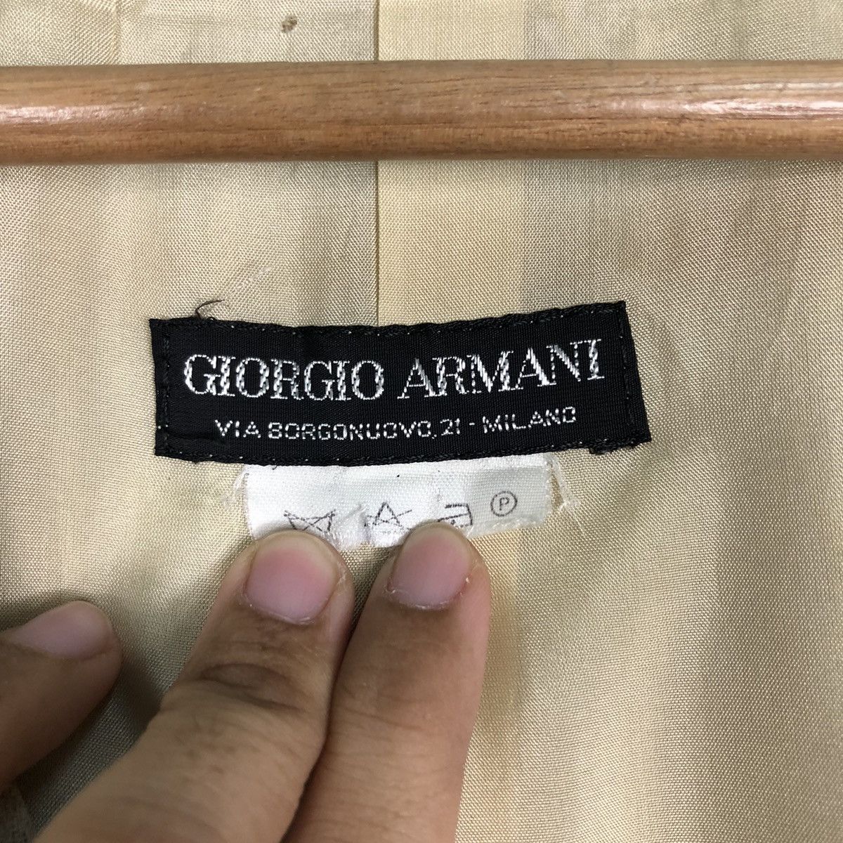 Giorgio Armani 📌Vintage Giorgio Armani Y Collar Coats Jacket Button Size US M / EU 48-50 / 2 - 18 Thumbnail