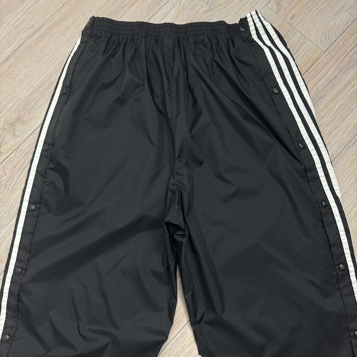 Adidas Rare 90s Adidas Vintage Tearaway Drill Nylon Track Jogger Size US 31 - 10 Thumbnail