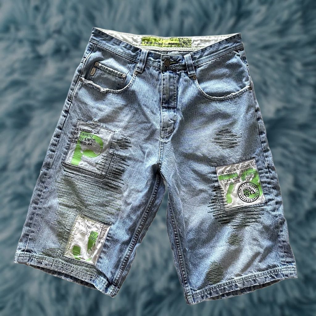 Pepe Jeans VINTAGE Pepe Jeans Shorts Mens 34 Blue Jorts Denim Baggy Hip Hop 90s Y2K Embroidered Distressed Relaxed Five-Pocket Bermuda Casual Size US 34 / EU 50 - 1 Thumbnail