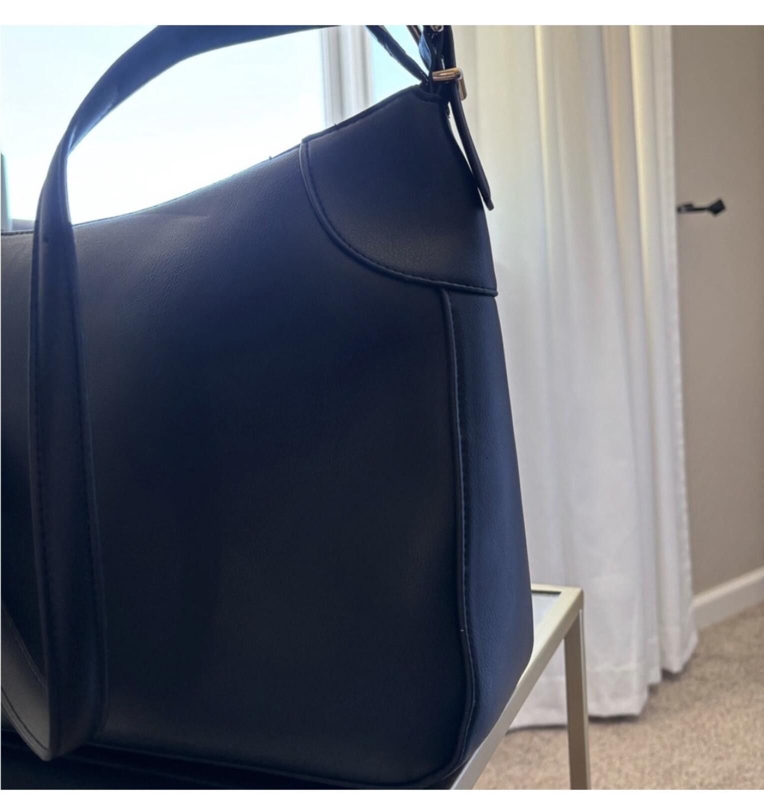 H&M (H&M) Elegant Black Shoulder Bag Size ONE SIZE - 3 Thumbnail