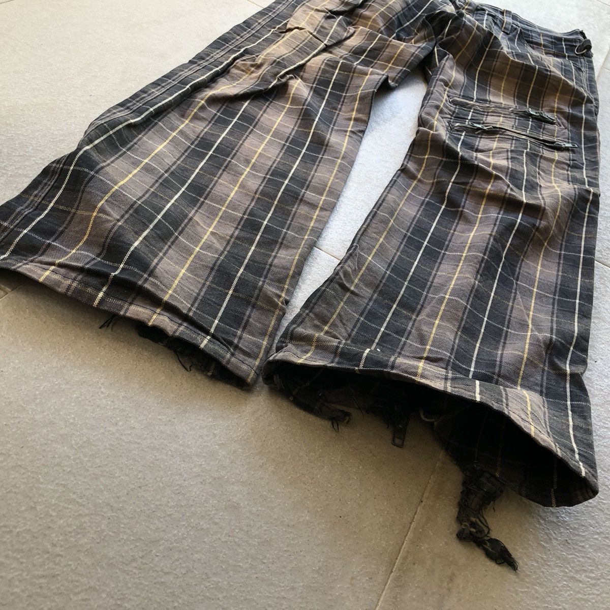 Designer × Japanese Brand Seditionaries punk tartan pants by MILKBOY Size US 32 / EU 48 - 6 Thumbnail