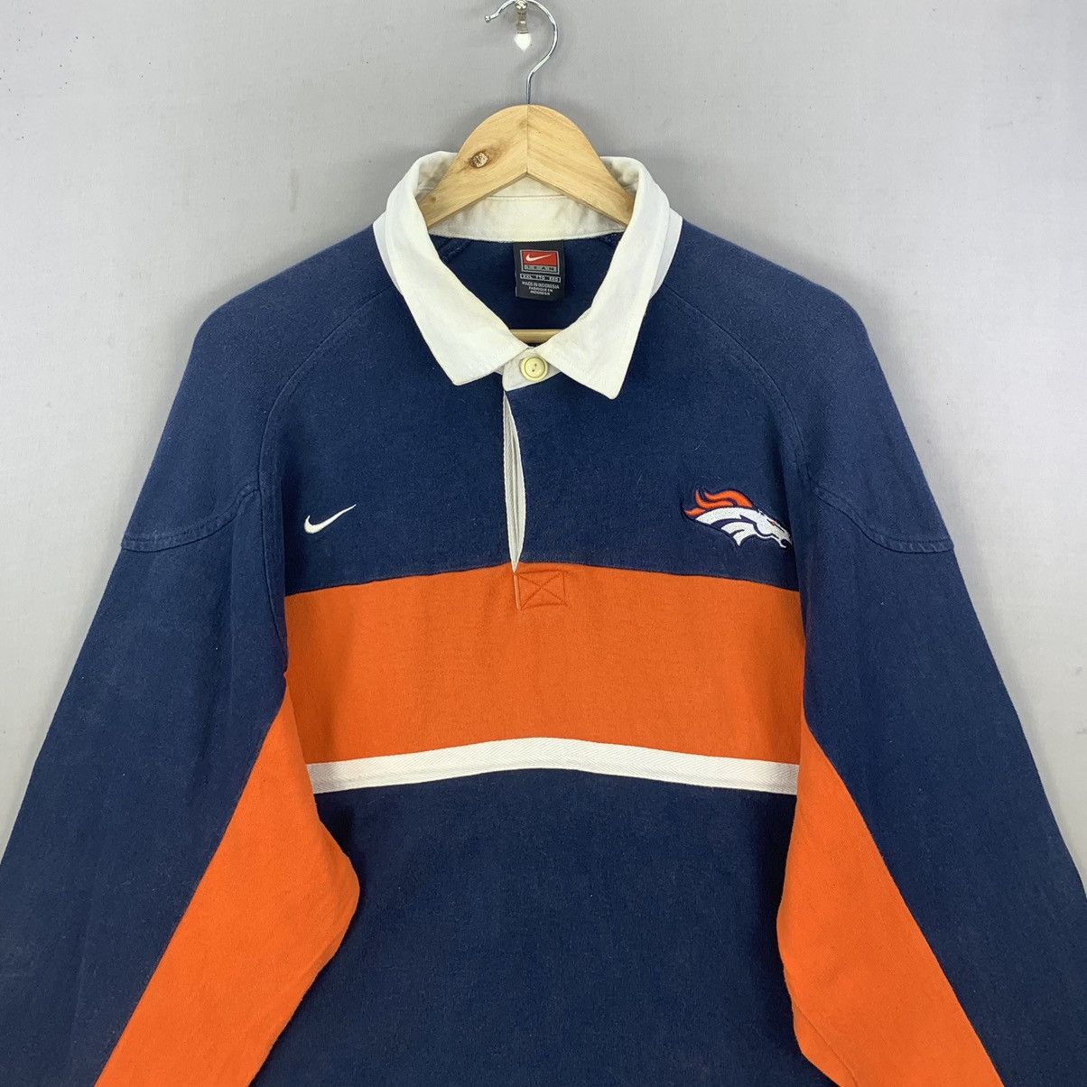 Nike Vintage Y2K Nike NFL Denver Broncos Long Sleeve Polo Shirt Size US XXL / EU 58 / 5 - 4 Thumbnail