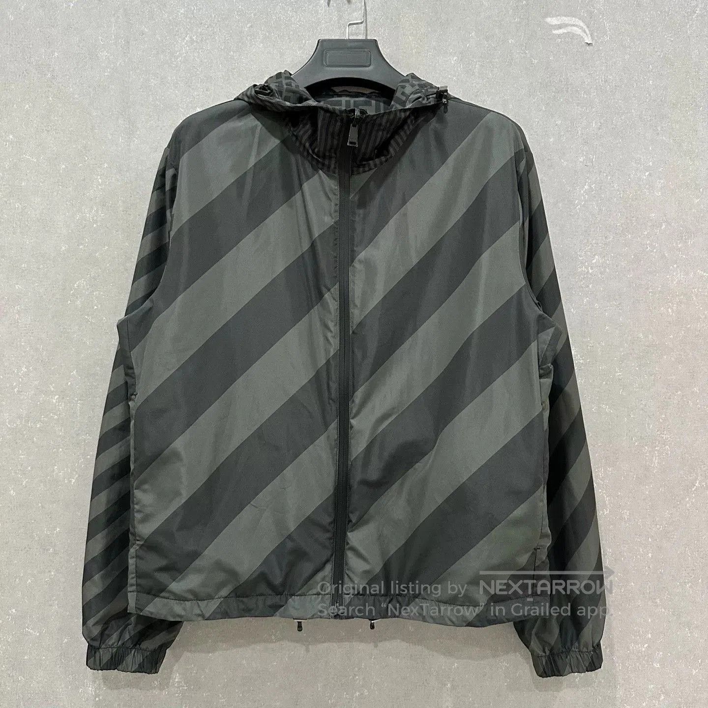 Fendi Fendi Logo Print Reversible Jacket. Size US XL / EU 56 / 4 - 5 Thumbnail