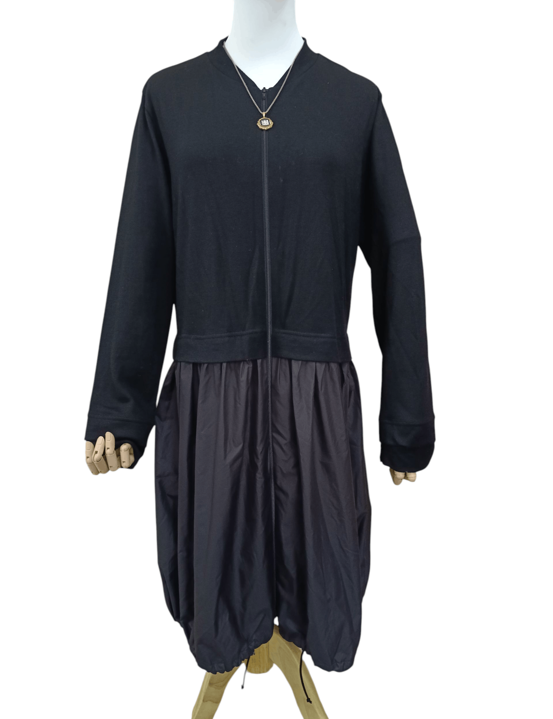 Yohji Yamamoto YOHJI YAMAMOTO SIGN BLACK ZIPPER DRESS(SIZE 2) Size M / US 6-8 / IT 42-44 - 1 Thumbnail