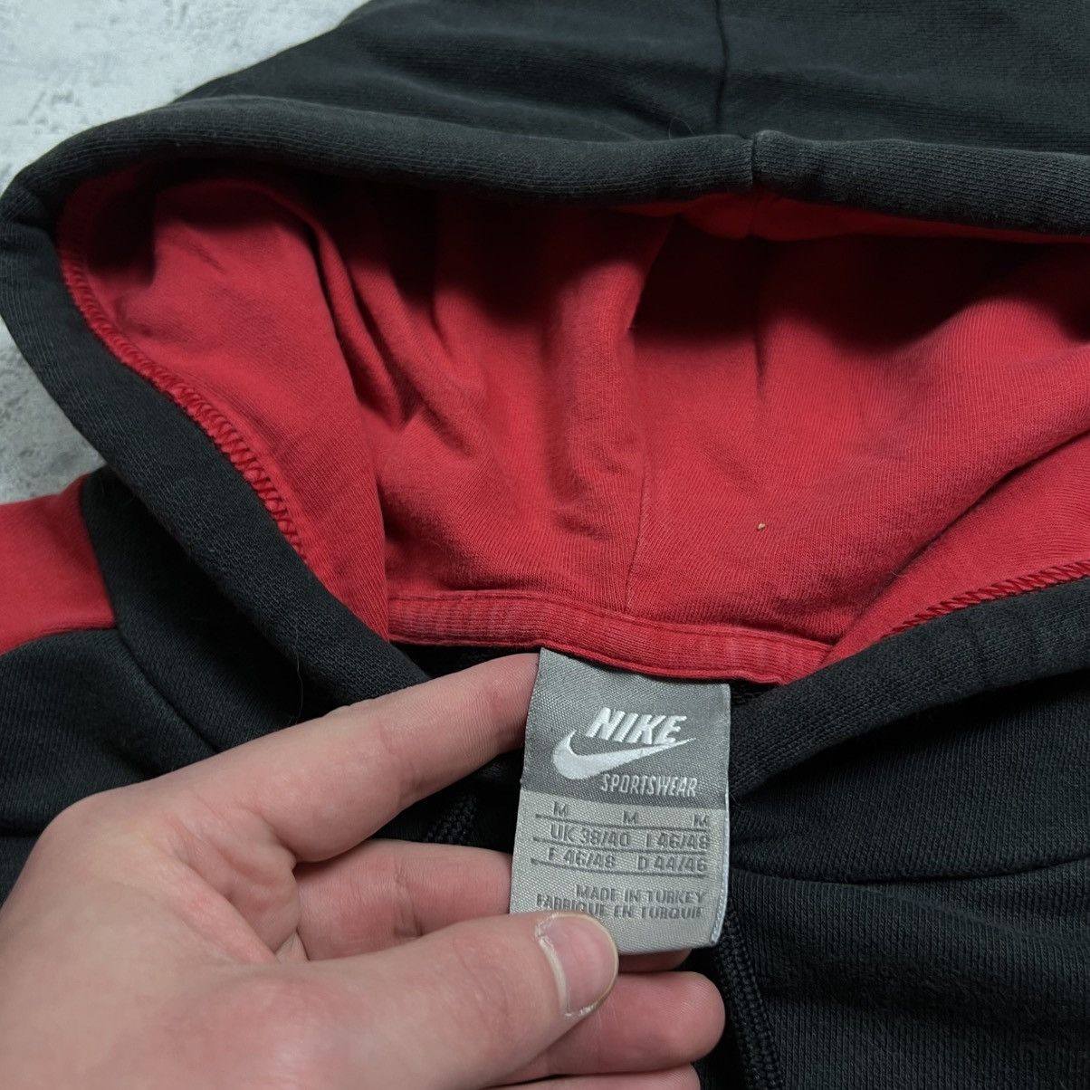 Nike 00s NIKE MANCHESTER UNITED CENTRAL SWOOSH VINTAGE HOODIE Size US M / EU 48-50 / 2 - 6 Thumbnail