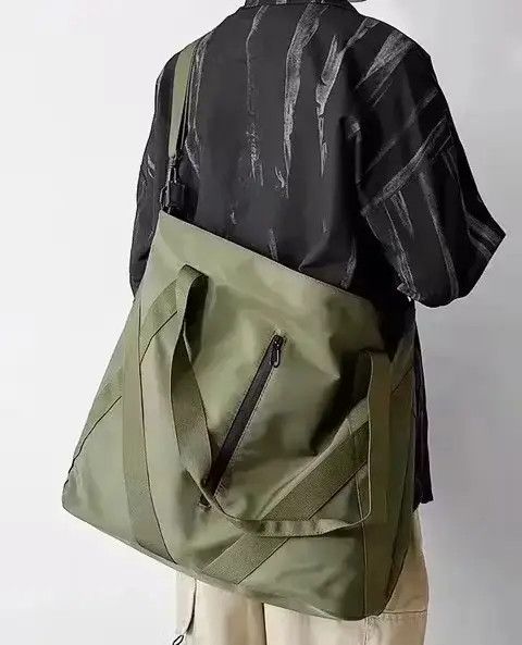 Fashion Grunge Unisex Waterproof Messenger Tote Bag in Green, Men's