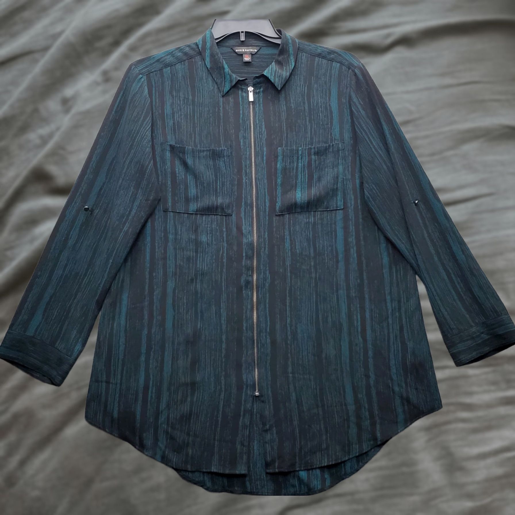 Vintage Rock & Republic Tunic Top Womens XL Multi Long Sleeve Collared Full Zip Shirt Size XL / US 12-14 / IT 48-50 - 1 Thumbnail
